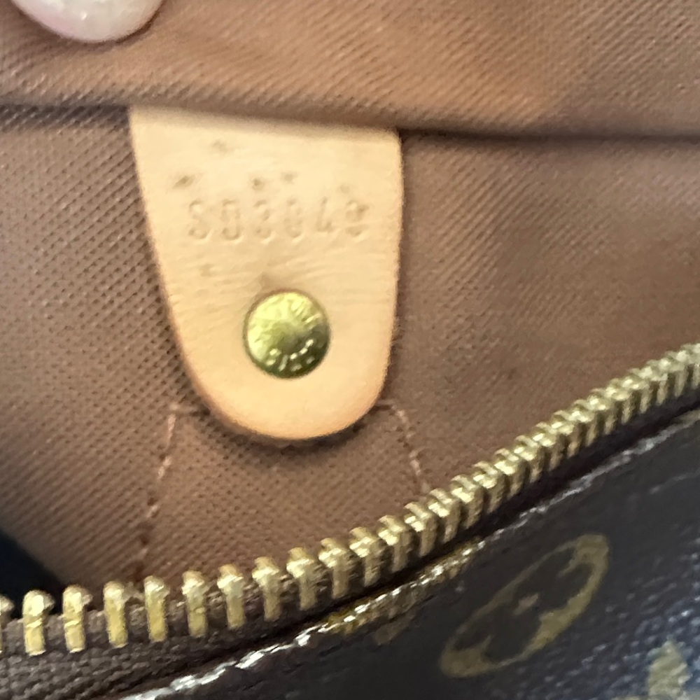 Louis Vuitton Vintage Speedy 30 - Picture 11 of 11